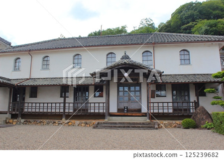 [愛媛縣]宇和文化村開明學校重要文化財產 125239682