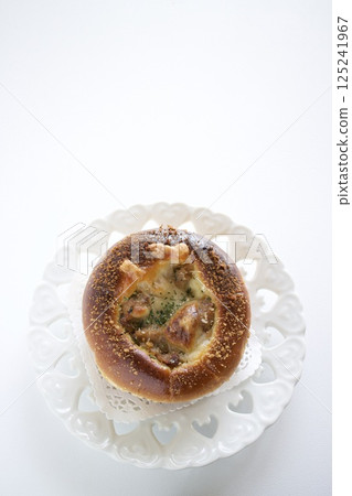 Beef stew bread 125241967