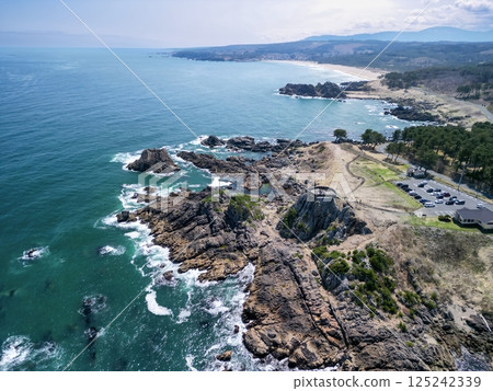Aerial photography of the springtime Tanesashi Coast in Aomori Prefecture, taken with a drone in Hachinohe City 125242339