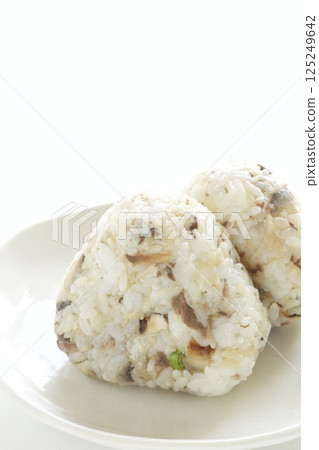 Grilled mackerel rice balls Grilled mackerel rice balls 125249642