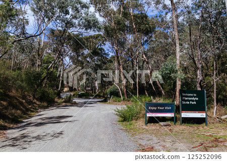 Warrandyte State Reserve Gold Memorial in Melbourne Australia Warrandyte State Reserve Gold Memorial in Melbourne Australia 125252096