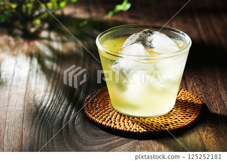 夏季冷茶（綠茶） 125252181