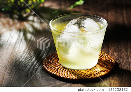 夏季冷茶（綠茶） 125252182