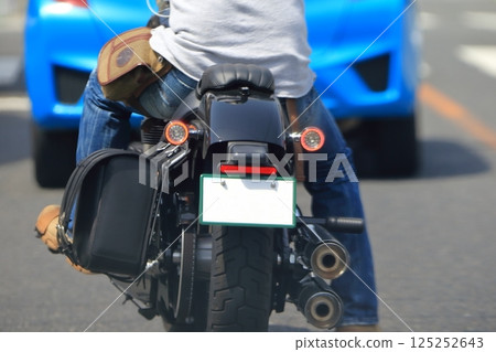 摩托車尾燈影像 摩托車尾燈影像 125252643