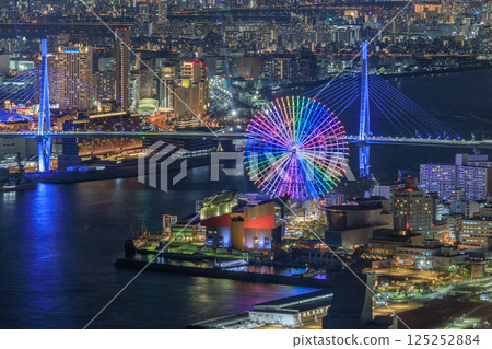Night view of Osaka Aquarium Kaiyukan (Minato Ward, Osaka City, Osaka Prefecture) Night view of Osaka Aquarium Kaiyukan (Minato Ward, Osaka City, Osaka Prefecture) 125252884