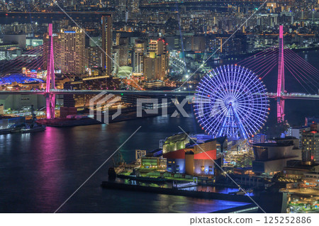 Night view of Osaka Aquarium Kaiyukan (Minato Ward, Osaka City, Osaka Prefecture) Night view of Osaka Aquarium Kaiyukan (Minato Ward, Osaka City, Osaka Prefecture) 125252886