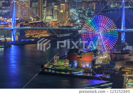 Night view of Osaka Aquarium Kaiyukan (Minato Ward, Osaka City, Osaka Prefecture) Night view of Osaka Aquarium Kaiyukan (Minato Ward, Osaka City, Osaka Prefecture) 125252893