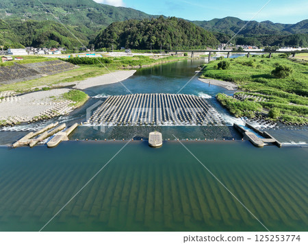 愛媛縣小津市土川市的風景 125253774