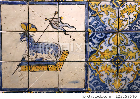 Ceramic azulejos on a wall in Lisbon, Portugal 125255580