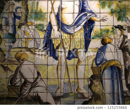 Ceramic azulejos on a wall in Lisbon, Portugal 125255668