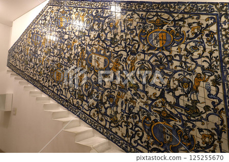 Ceramic azulejos on a wall in Lisbon, Portugal 125255670