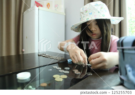 Counting the Money Counting the Money 125255703