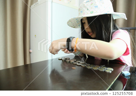 Counting the Money Counting the Money 125255708