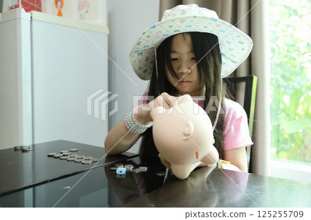 Counting the Money 125255709