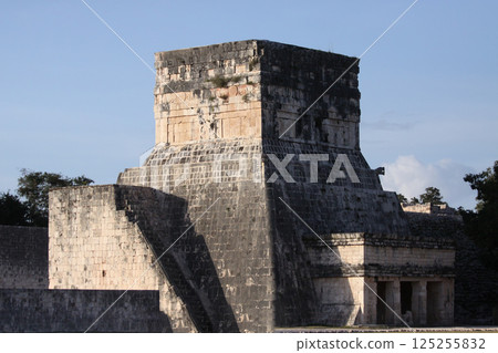 Mayan ruins of Chichen Itza, yucatan, mexico 125255832