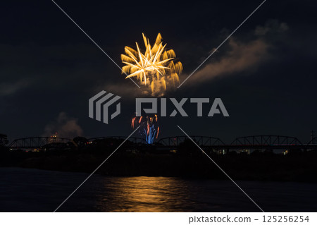 Atsugi Ayu Festival Fireworks Display Kanto Region 125256254