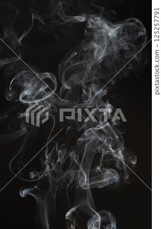 Smooth smoke cloud Smooth smoke cloud 125257791