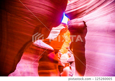 Lower Antelope Canyon, Arizona, USA Lower Antelope Canyon, Arizona, USA 125260005