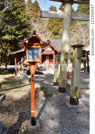 拍攝北海道北斗市藥師天滿宮的春天景色 125260047