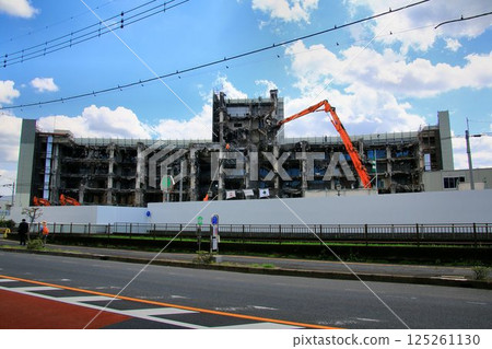 The Kasukabe City Hall building is closing down after 53 years of history and is disappearing... 125261130