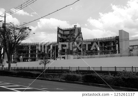 The Kasukabe City Hall building is closing down after 53 years of history and is disappearing... 125261137