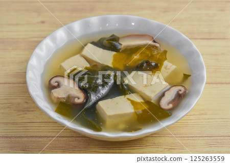 海藻豆腐湯 125263559
