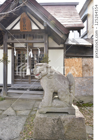 拍攝北海道函館市春天的鹽釜神社 125264554
