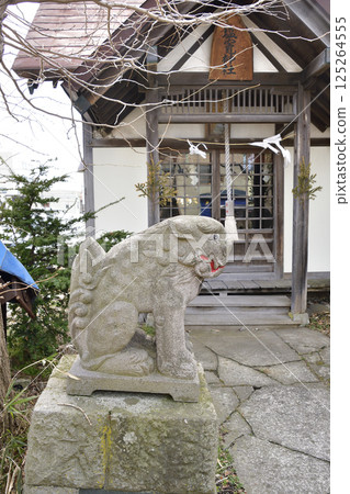 拍攝北海道函館市春天的鹽釜神社 125264555