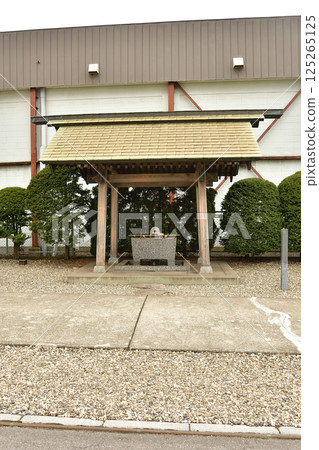拍攝北海道函館市春天的龜田龍神社 拍攝北海道函館市春天的龜田龍神社 125265125