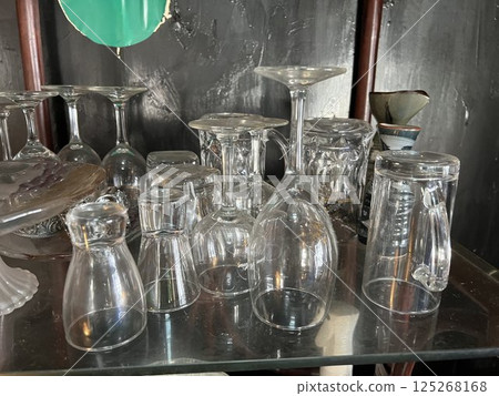 Vintage glasses lined up 125268168