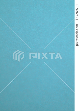 A collaboration between washi paper and origami [Background material] 125269792