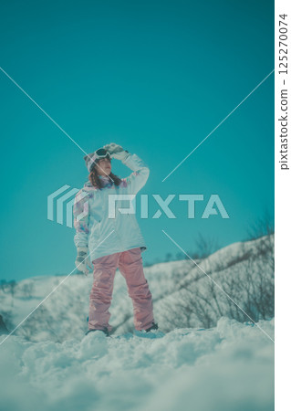 snowboard, snowboarding, females 125270074