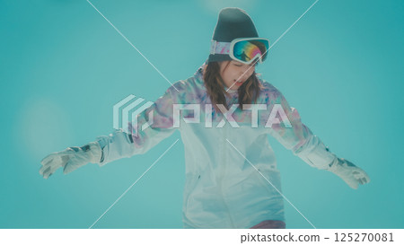 snowboard, snowboarding, females 125270081