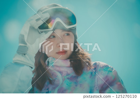 滑雪者 滑雪板 女生 125270110