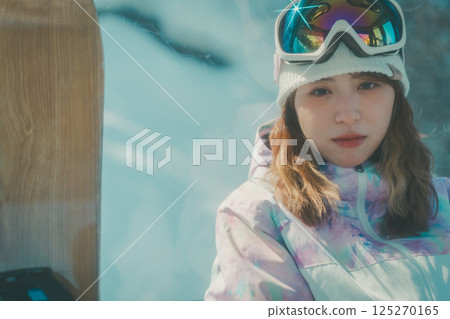 滑雪者 滑雪板 女生 125270165