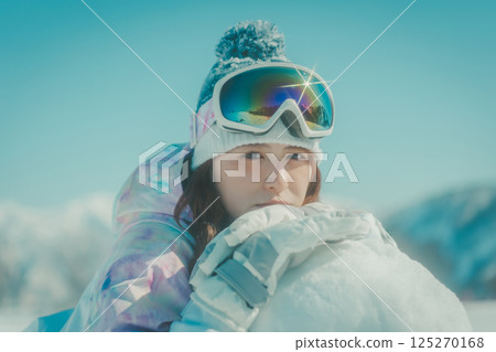 滑雪者 滑雪板 女生 125270168