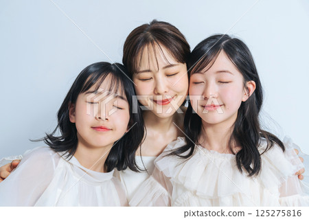 母親和女兒的肖像 母親和女兒的肖像 125275816