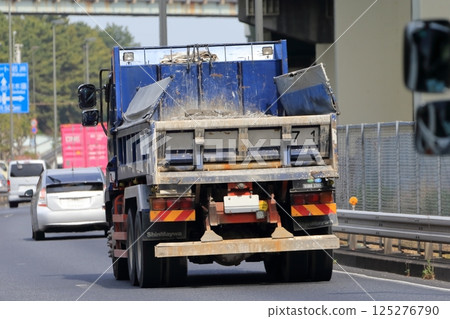 自卸車圖像 125276790