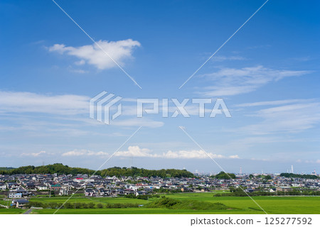 Refreshing blue sky and residential area 125277592