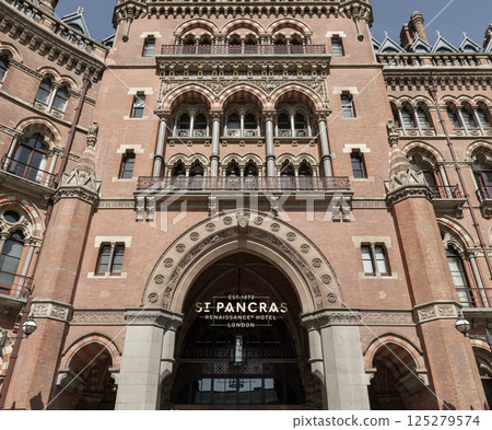 Facade of the gothic building where the St. Pancras Renaissance Hotel is based, in Kings Cross. 125279574