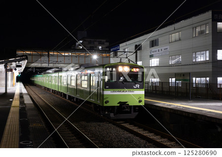 Kansai Main Line 201 Series Kansai Main Line 201 Series 125280690