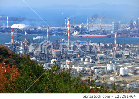 [Okayama Prefecture] Mizushima Petrochemical Complex on a sunny day 125281464