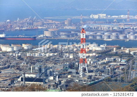 [Okayama Prefecture] Mizushima Petrochemical Complex on a sunny day 125281472