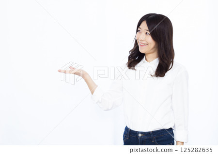 A woman giving an introduction A woman giving an introduction 125282635