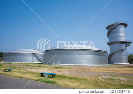 Maebashi City Water Bureau Shikishima Water Purification Plant Water purification tank and water tower Maebashi City Water Bureau Shikishima Water Purification Plant Water purification tank and water tower 125283746