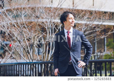 Male sales business person Male sales business person 125283883