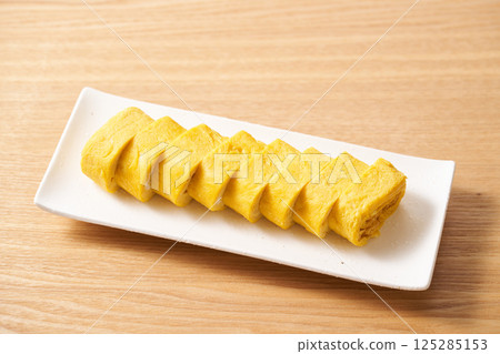 Sliced omelet Sliced omelet 125285153