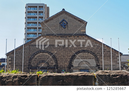 Historical building in the Otaru Canal area (Oya Former Warehouse) 125285667