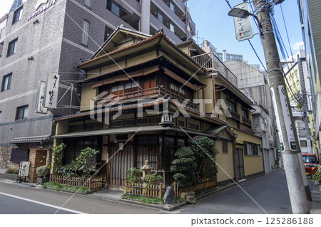 被指定為東京都歷史建築的老字號甜點店「竹村」（東京都千代田區） 125286188