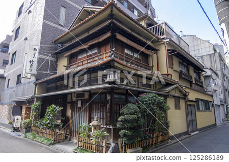 被指定為東京都歷史建築的老字號甜點店「竹村」（東京都千代田區） 125286189